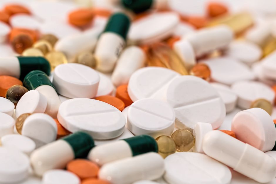 Can I use an AI scanner to verify the halal status of over-the-counter medicines and supplements?