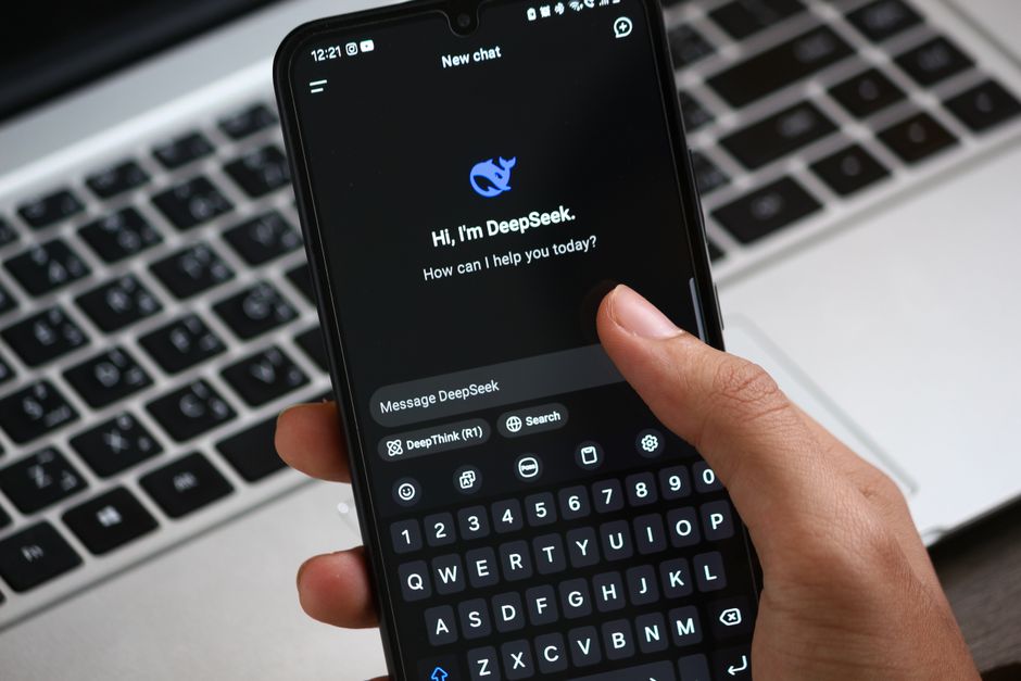 Can interviewers tell if you use an AI assistant on Zoom?
