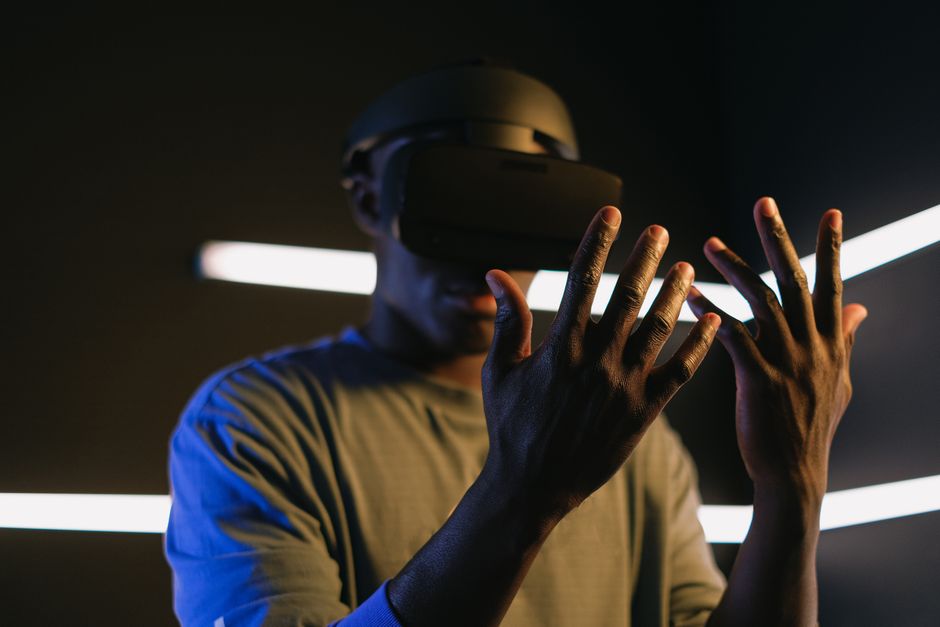 Can the AI Islamic Scholar Assistant explain halal rulings on virtual reality gaming consumables