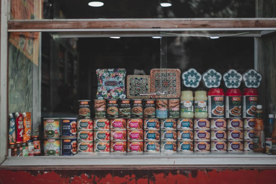 Can the AI scholar assistant explain the jurisprudence behind halal certification of processed foods?