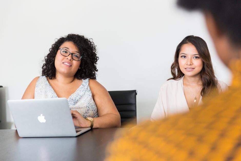 How can I use EasyJobsApply to practice a mock interview for a remote tech role?