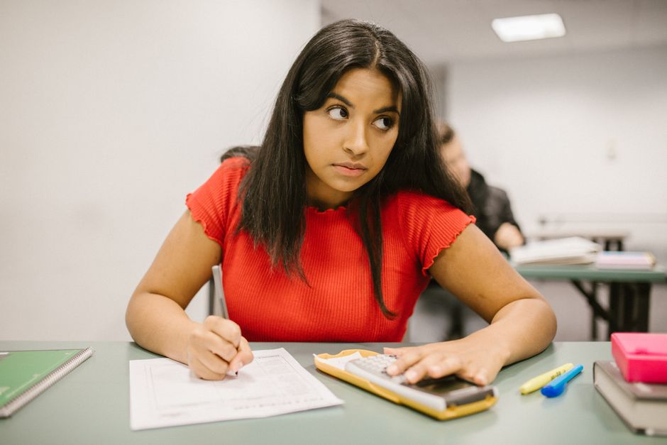 How to calculate Canada Express Entry CRS score in 2026