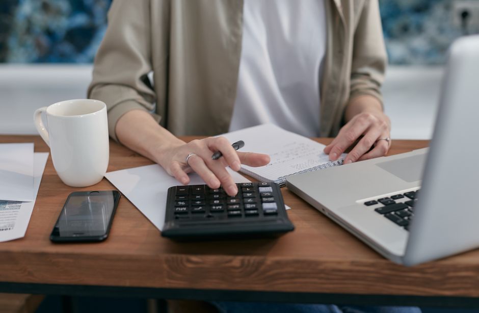 How to calculate Canada Express Entry points for a self‑employed applicant using MyVisaAI’s CRS calculator