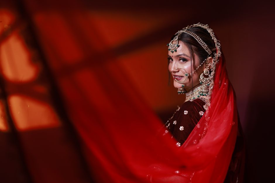 How to determine the perfect fit for Pakistani bridal lehengas when ordering online in the US