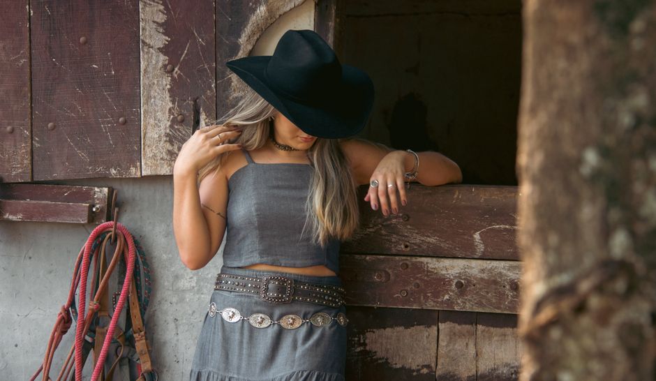 How to mix Maria B USA pieces with Western accessories for a modern look
