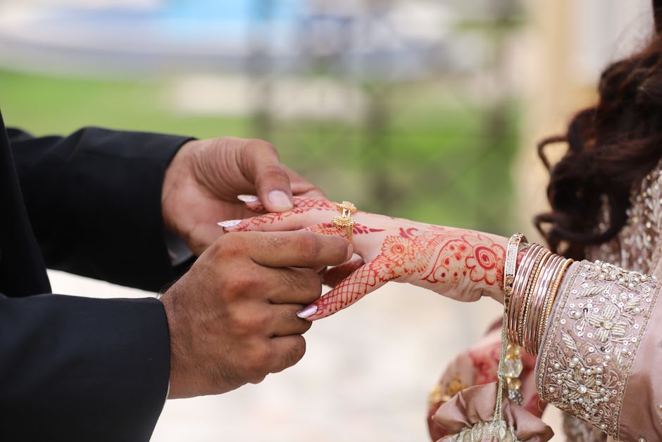 How to style a gota patti Pakistani suit for a daytime engagement party in the US