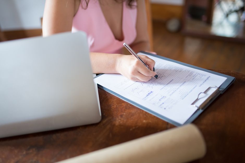 What are the most common mistakes when auto‑filling the UK Tier 2 (Skilled Worker) visa form with AI?