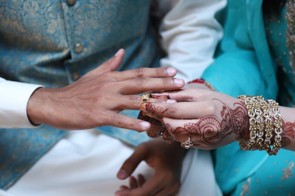 What are the top Pakistani designer sherwani trends for U.S. winter weddings?