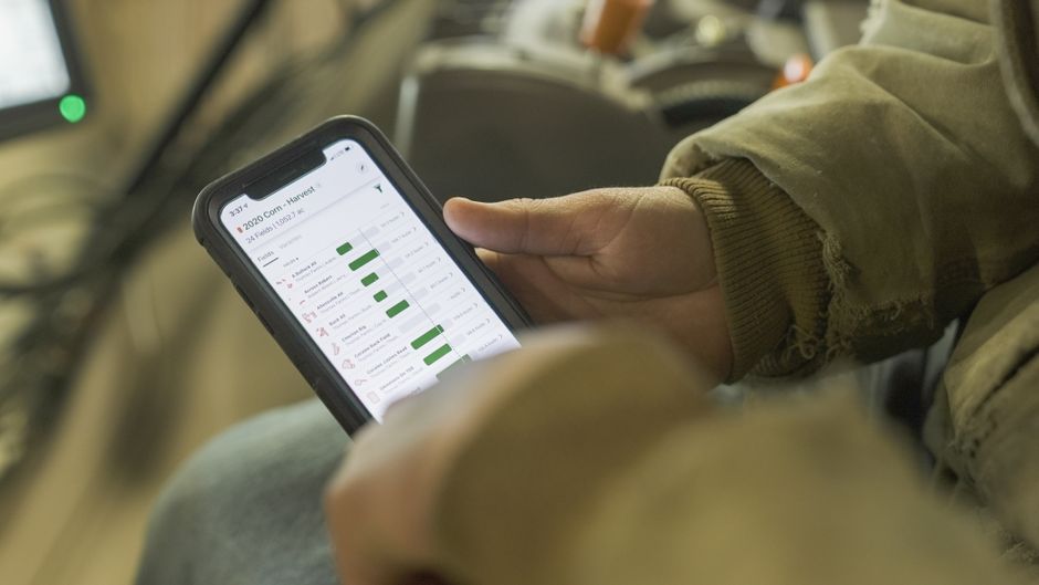 What features of EasyJobsApply help me ace a technical phone screen in real time?