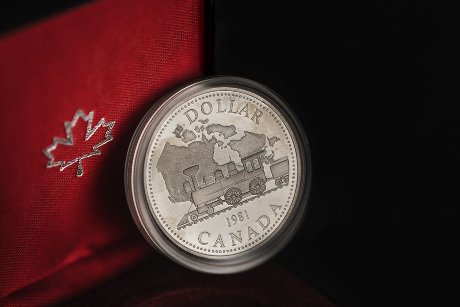 Where to buy Royal Canadian Mint Silver Maple Leafs with Interac e‑Transfer